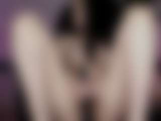 emma7's Live Sex Cam Show