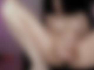 Live cam show with emma7 - Body Massage on Camsoda