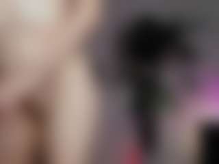 emma7's Live Sex Cam Show