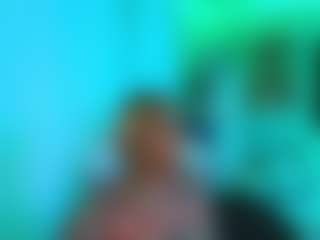 Show de cam en vivo con msfitqueen - Big Nipples Ebony en Camsoda