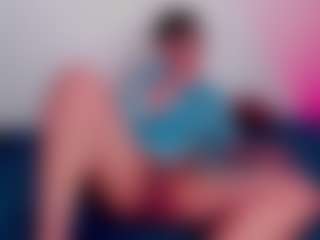 isabellamout's Live Sex Cam Show