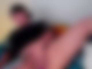 isabellamout's Live Sex Cam Show
