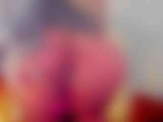 Live cam show with isabellamout - Colombia on StripNow