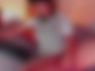 isabellamout's Live Sex Cam Show