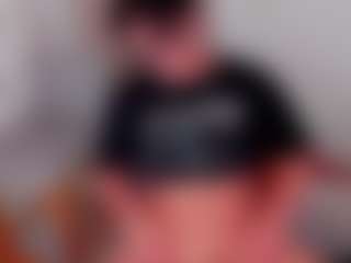 yossefmout's Live Sex Cam Show
