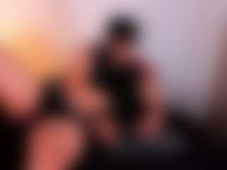Live cam show with Yossef_Transboy - Submissive on studioflirtlive.com