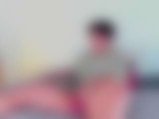 Live cam show with Yossef_Transboy - Submissive on Dare Cams
