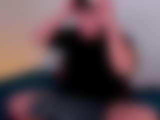 Live cam show with Yossef_Transboy - Muscular on CamwithHer