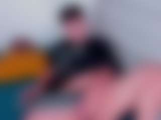Live cam show with Yossef_Transboy - Muscular on livesuperchat.net