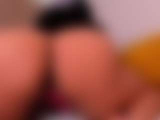 Spettacolo in cam dal vivo con Yossef_Transboy - Bdsm su Camsoda