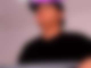 Yossef_Transboyのライブセックスチャットショー