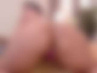 scarlettmore's Live Sex Cam Show