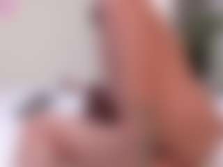 Live cam show with scarlettmore - Shaved Pussy Mature on Latina Girls