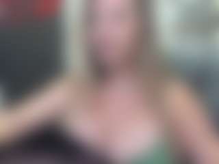 newlisa2018's Live Sex Cam Show