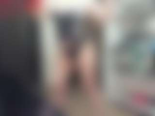 newlisa2018's Live Sex Cam Show