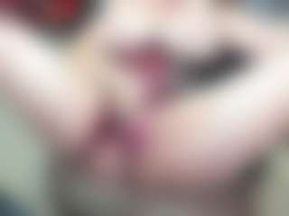 newlisa2018's Live Sex Cam Show