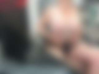 newlisa2018's Live Sex Cam Show