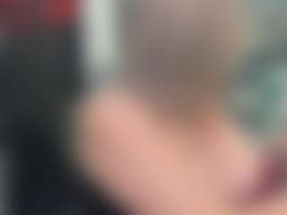newlisa2018's Live Sex Cam Show