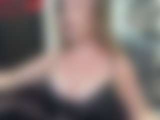 newlisa2018's Live Sex Cam Show