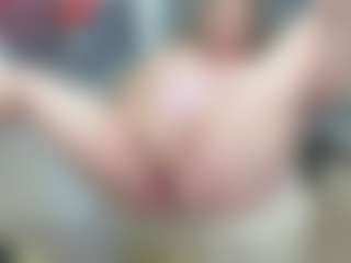 newlisa2018's Live Sex Cam Show