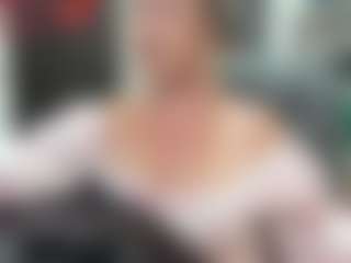 newlisa2018's Live Sex Cam Show