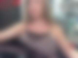 newlisa2018's Live Sex Cam Show