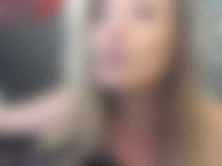 newlisa2018's Live Sex Cam Show