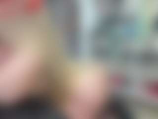 newlisa2018's Live Sex Cam Show