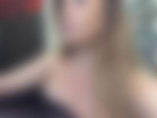 newlisa2018's Live Sex Cam Show