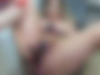 newlisa2018's Live Sex Cam Show
