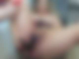 newlisa2018's Live Sex Cam Show