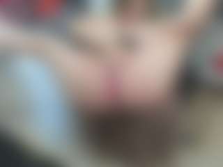 newlisa2018's Live Sex Cam Show