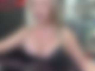 newlisa2018's Live Sex Cam Show
