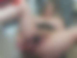 newlisa2018's Live Sex Cam Show