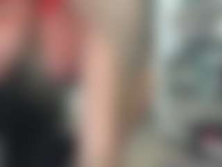 newlisa2018's Live Sex Cam Show