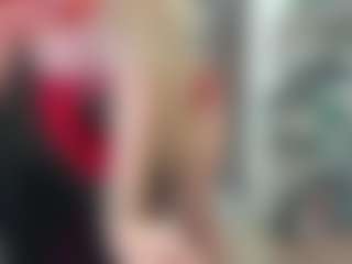 newlisa2018's Live Sex Cam Show