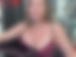 newlisa2018's Live Sex Cam Show