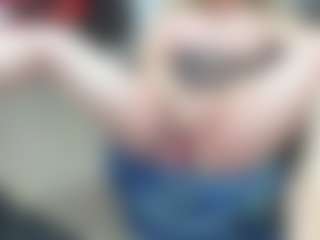 newlisa2018's Live Sex Cam Show