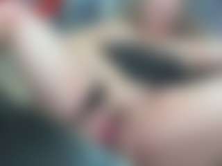 newlisa2018's Live Sex Cam Show