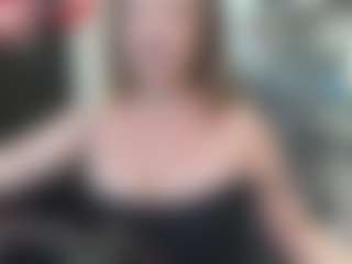 newlisa2018's Live Sex Cam Show