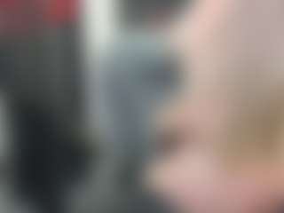 newlisa2018's Live Sex Cam Show