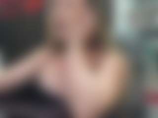 newlisa2018's Live Sex Cam Show