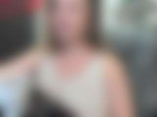 newlisa2018's Live Sex Cam Show