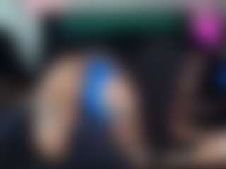 Christina Luvv's Live Sex Cam Show