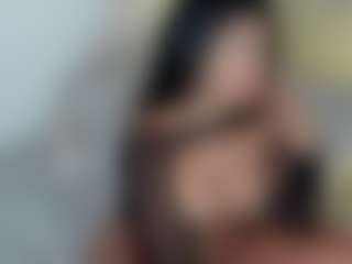 Live cam show with julycorreax - Sexcam on live18s.com