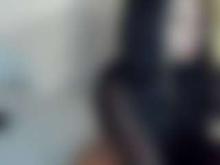 julycorreax's Live Sex Cam Show