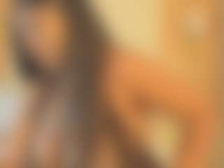 Live cam show with KyleFoxx - Ebony Shaved Pussy on Camsoda