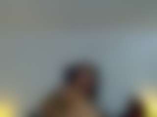 toothyy's Live Sex Cam Show