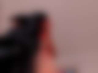 Mia Farrell's Live Sex Cam Show