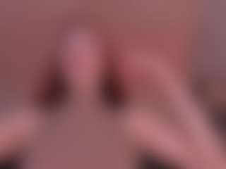 Mia Farrell's Live Sex Cam Show